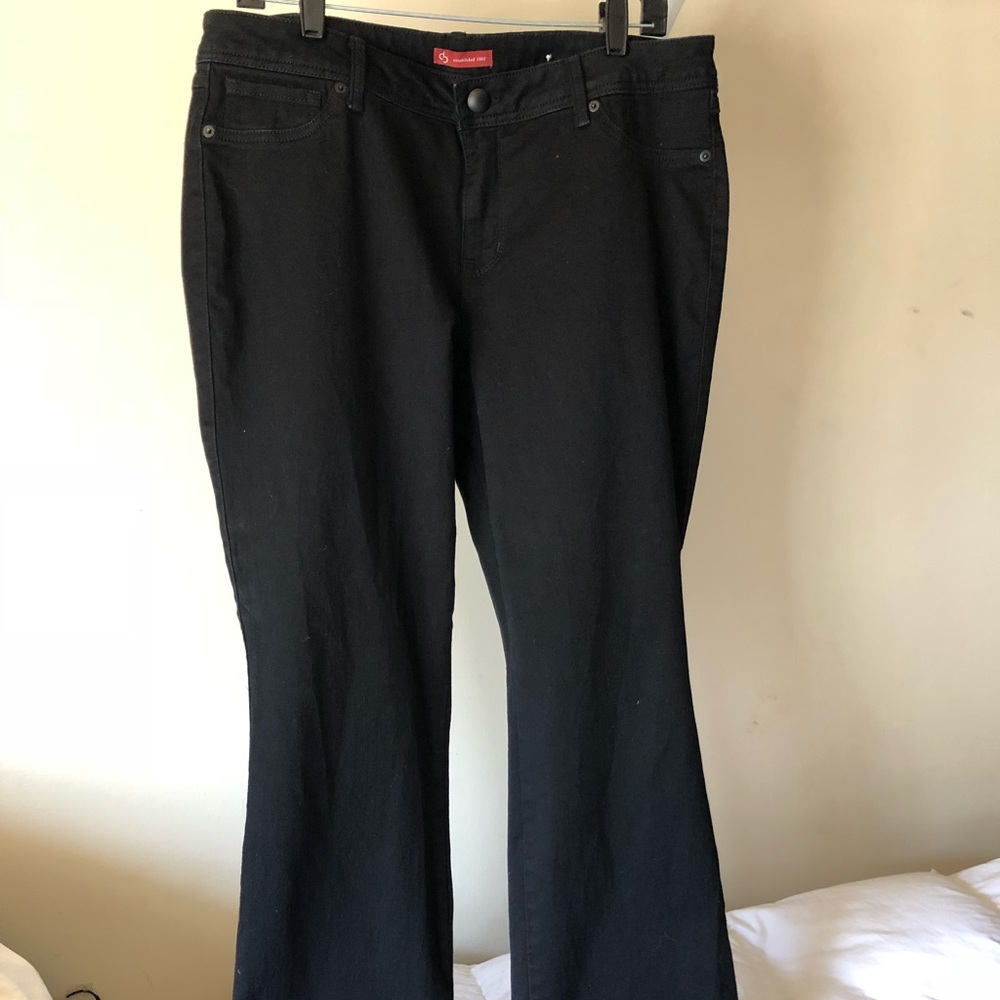 Unworn black stretch jeans